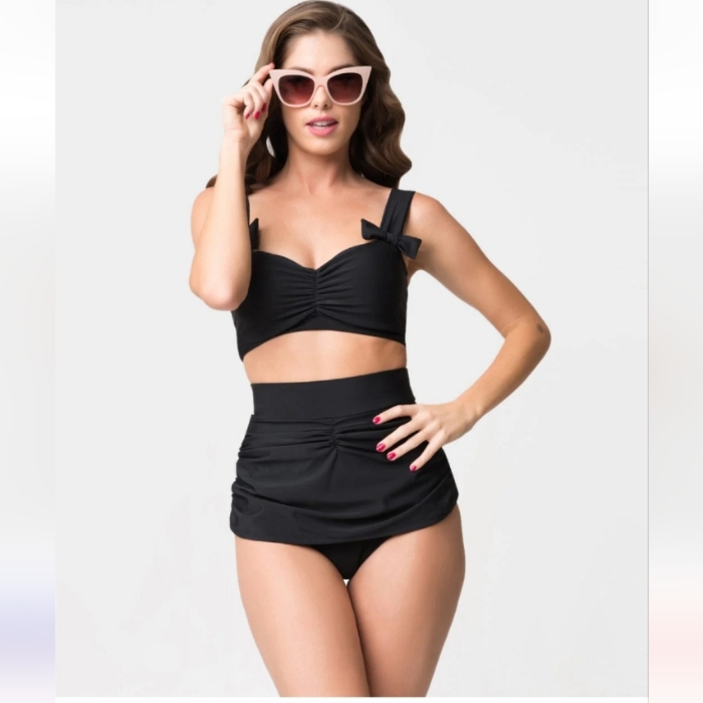 Retro Style Black Gathered High Waist Skirted Swim Bottoms